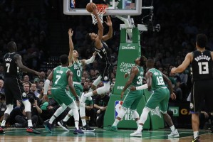 半岛体育官方网站-NBA，凯尔特人加时绝杀雄鹿终结对手七连胜