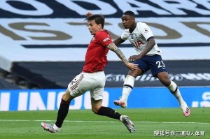  曼联防线送礼，B费补时点射险取一分  