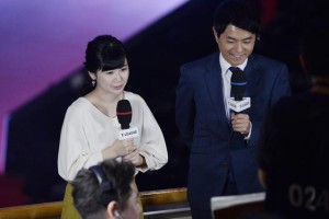 20, 尼斯主场灯光故障，比赛中断半小时引热议  