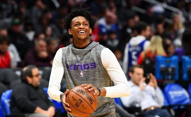 NBA,爱德华兹45分准绝杀尼克斯,森林狼加时逆转登顶东部